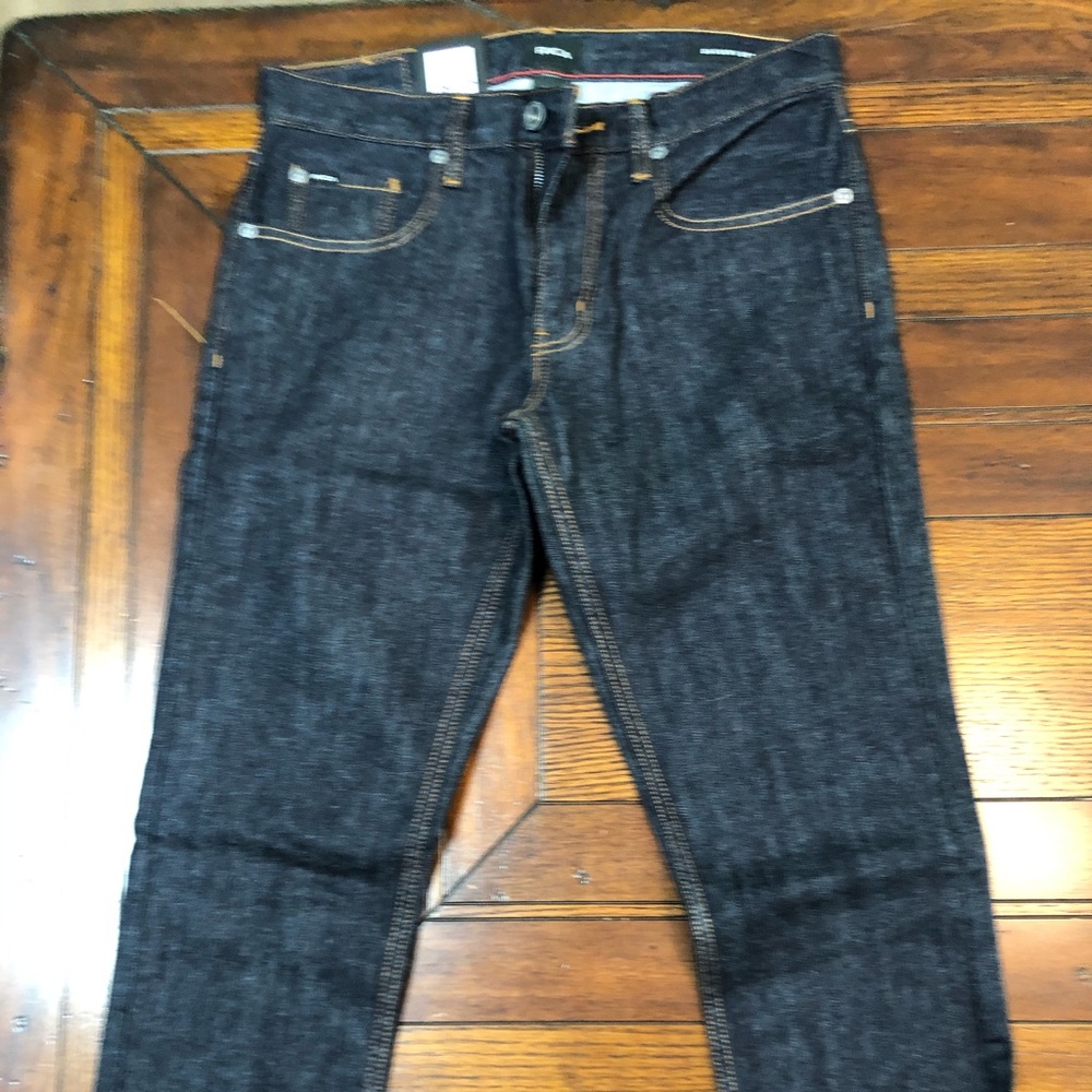 Men’s RVCA Slim Fit Daggers Size 30- New with tags